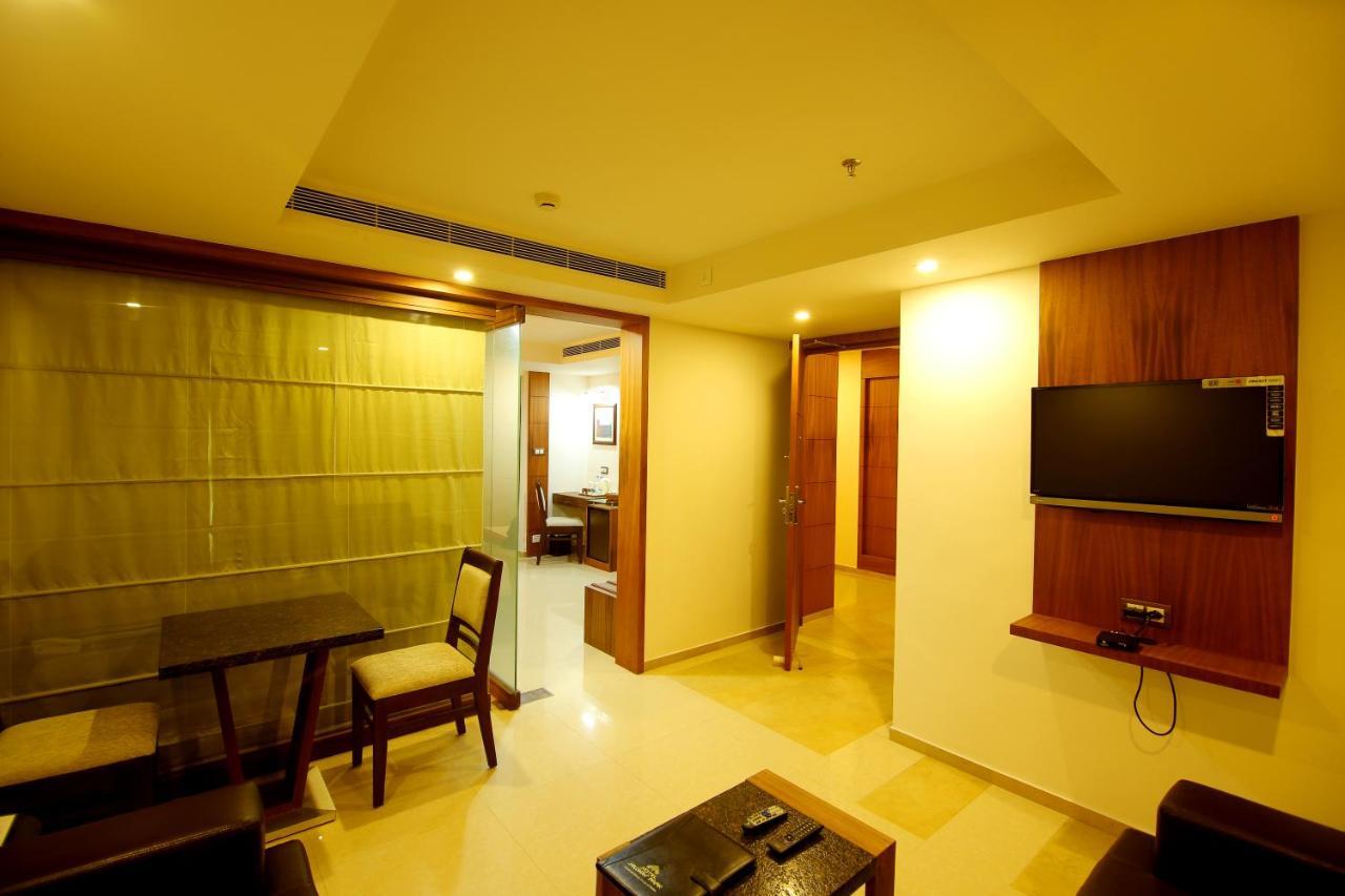 Hotel Hillway Park Kollam Exterior photo