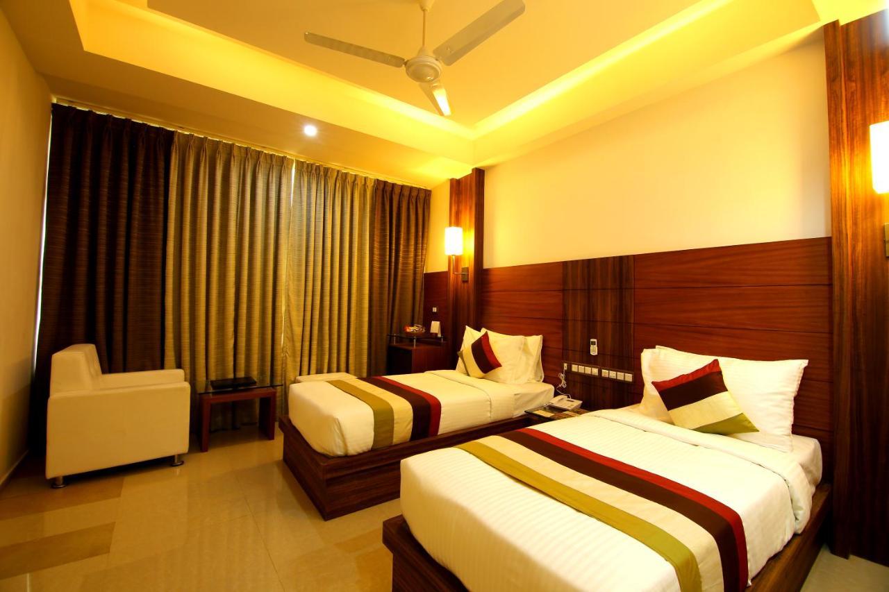 Hotel Hillway Park Kollam Exterior photo