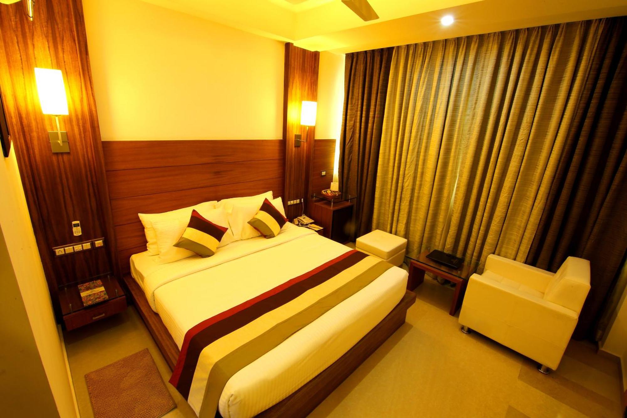 Hotel Hillway Park Kollam Exterior photo